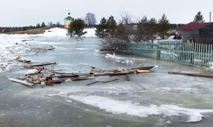 Уровень воды в Северной Двине в Холмогорском районе снижается