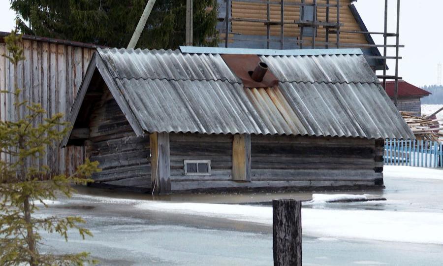 В Холмогорском районе подтопленными могут оказаться больше сотни домов, где проживает тысяча с лишним человек
