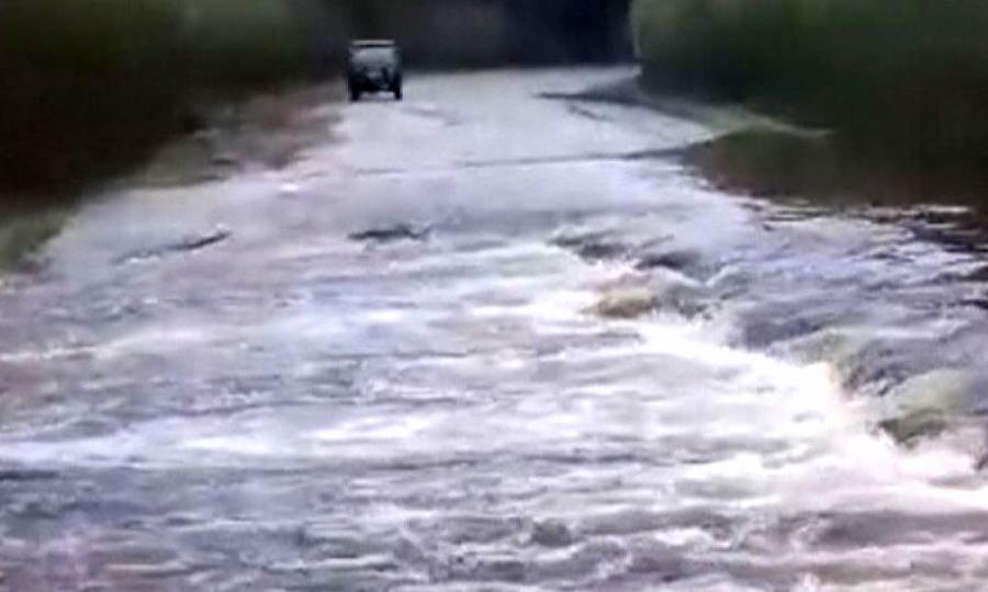 Около двухсот участков региональных дорог оказались подтоплены за время паводка в Архангельской области