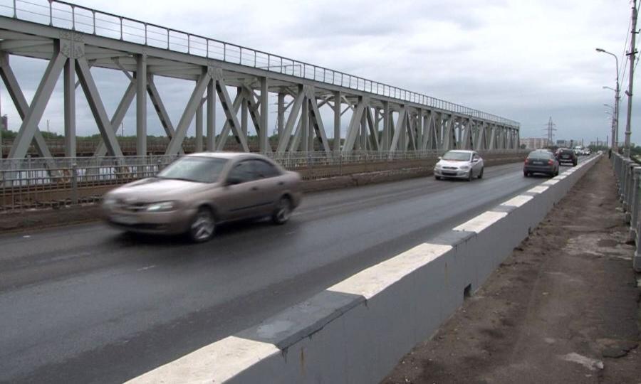 В Северодвинске врио губернатора региона оценил ход строительства нового Ягринского моста