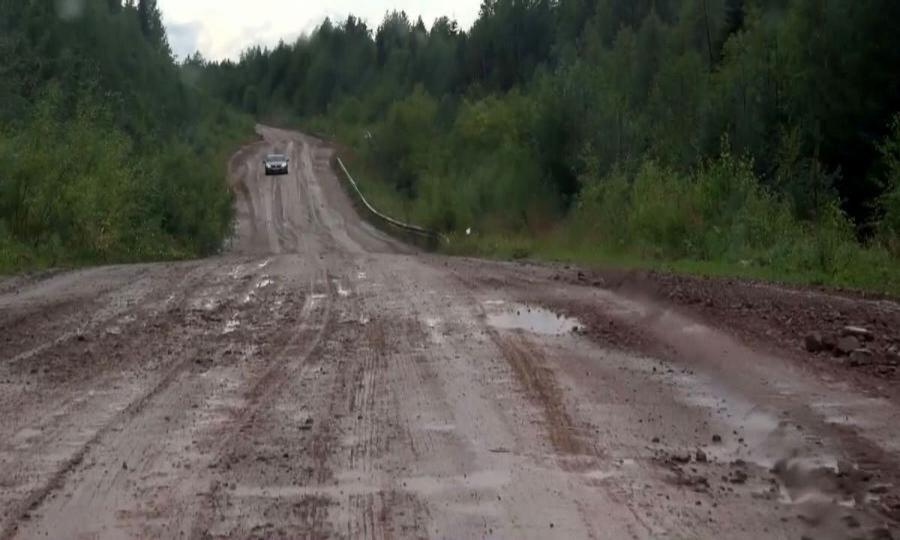 В Мезенском районе из-за обильных осадков резко ухудшилось состояние дорог