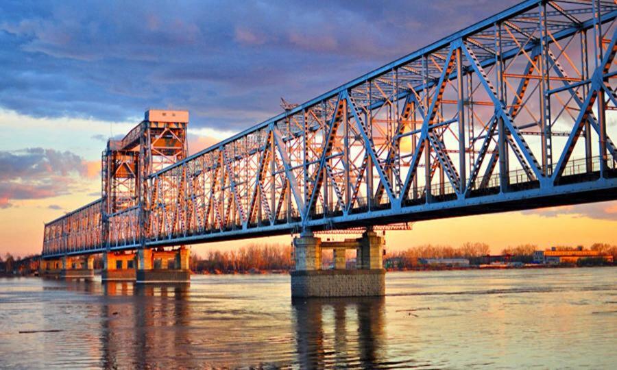 Железнодорожный мост в Архангельске завтра снова перекроют
