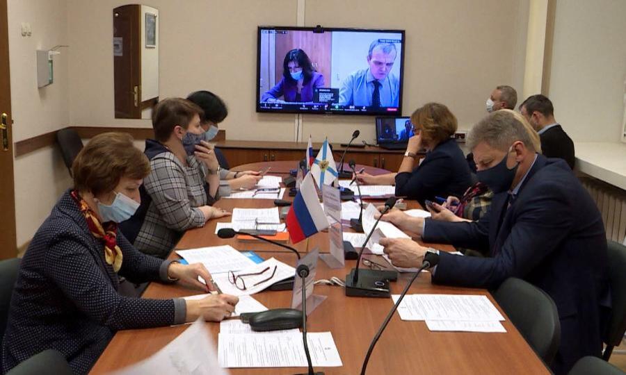 О состоянии и перспективах сферы образования в регионе говорили в Архангельском областном Собрании депутатов