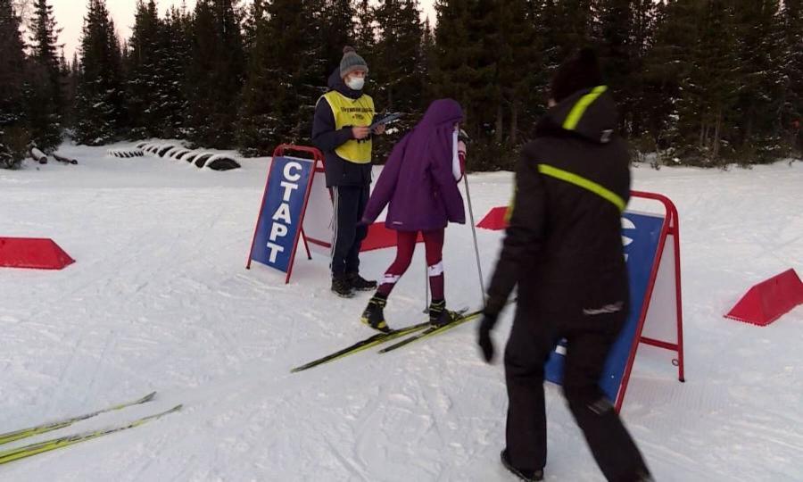 В Нарьян-Маре на трассе школы олимпийского резерва «Труд» состоялись соревнования по лыжным гонкам