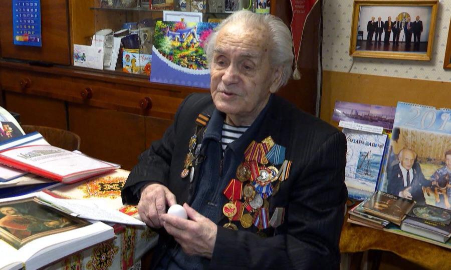 Обладателю рекордов в Книге Гиннесса — архангелогородцу Владимиру Жданову исполнилось 90 лет