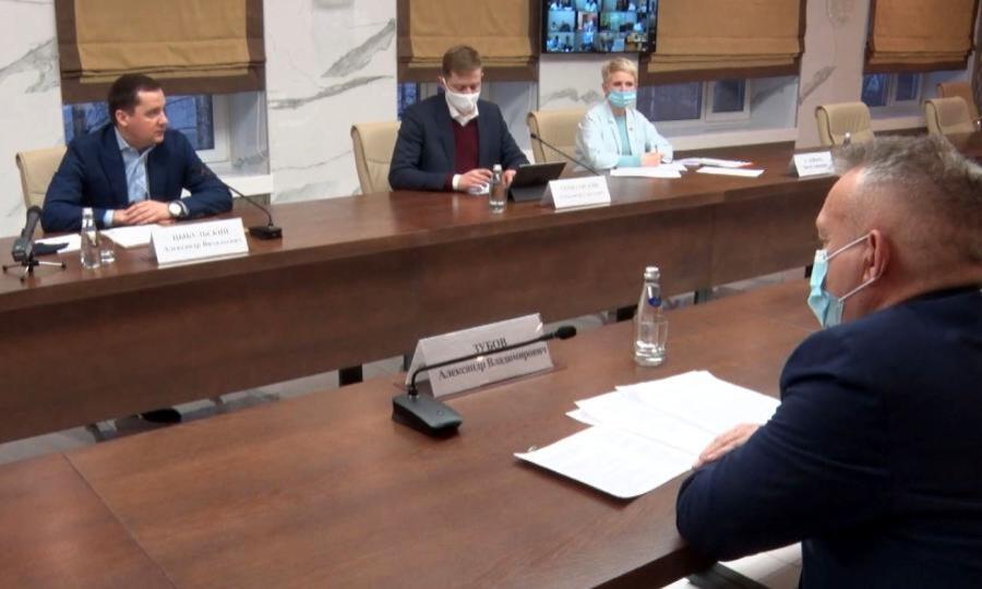 Александр Цыбульский обсудил важнейшие вопросы с профсоюзом работников здравоохранения