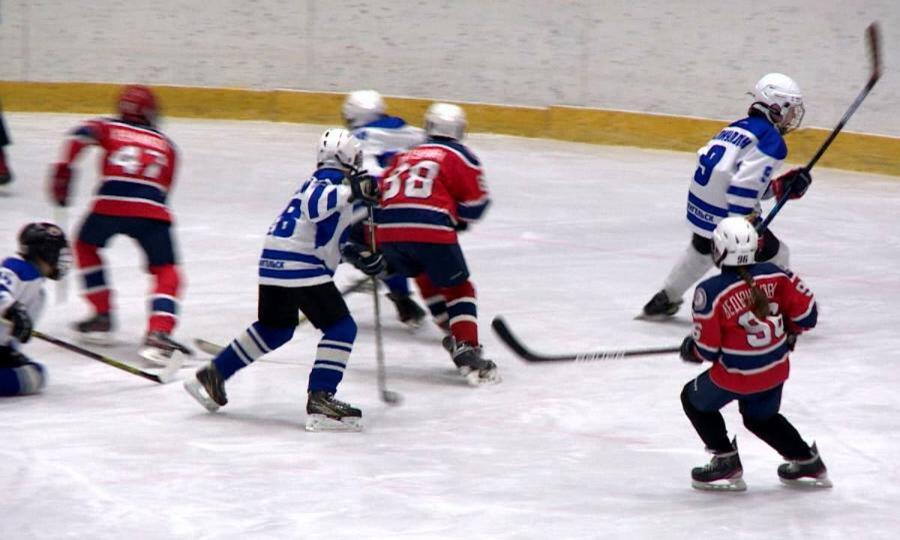 В Архангельске проходит региональный этап турнира среди детей по хоккею «Золотая Шайба»
