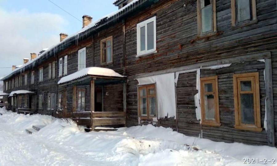 Чиновники Каргополя и Каргопольского района переселили 10-ть сирот в аварийное жилье
