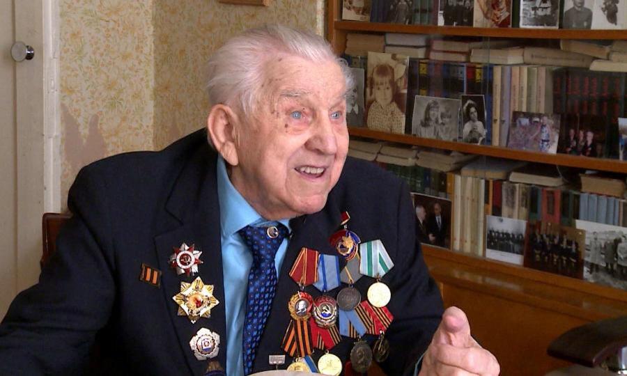 Ушёл из жизни легендарный ветеран «Севмаша» — Павел Лапшинов
