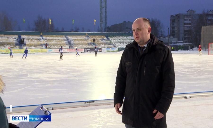 Сегодня в Архангельске — второй день турнира по хоккею с мячом среди ветеранов