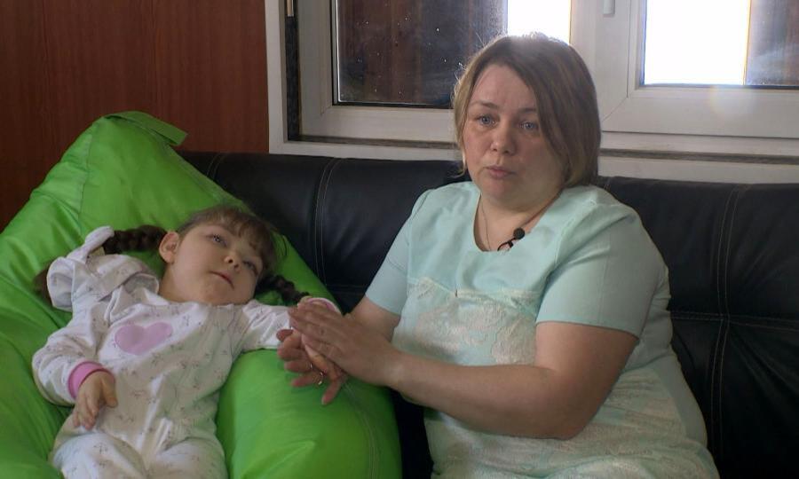 Наша с вами помощь нужна семилетней Софии Демочкиной из Новодвинска