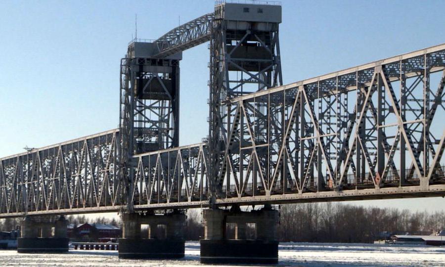 Сегодня в Архангельске вновь перекроют железнодорожный мост