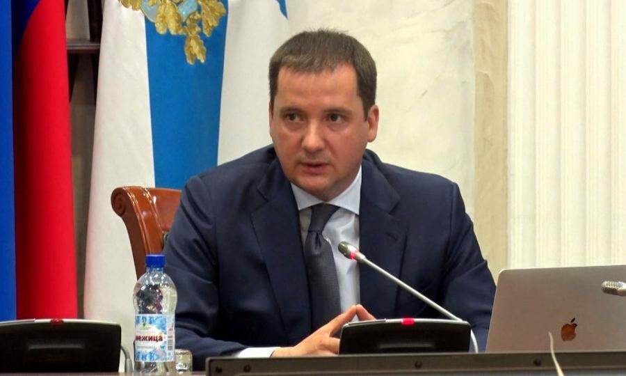 Глава региона Александр Цыбульский поручил усилить меры по обеспечению безопасности детей во время летних каникул