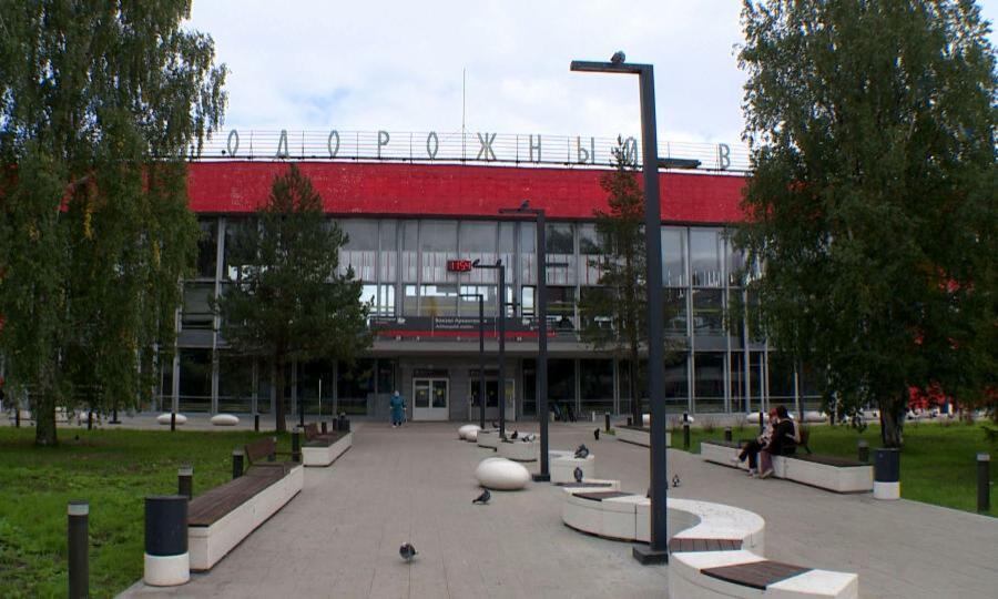 90% сотрудников железнодорожного вокзала в Архангельске уже сделали прививку от коронавируса