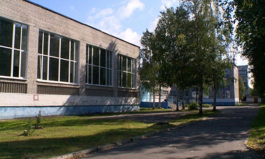Северодвинск в следующем году получит деньги на восстановление двух школьных бассейнов