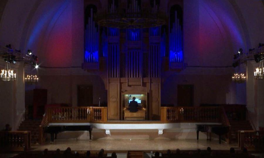 Сегодня вечером в Кирхе открылся традиционный фестиваль «Похвала органу»