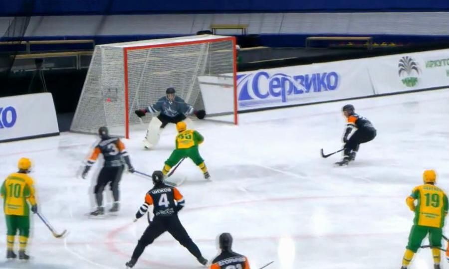 Сегодня «Водник» в Иркутске одержал победу в полуфинальном матче Кубка страны по хоккею с мячом
