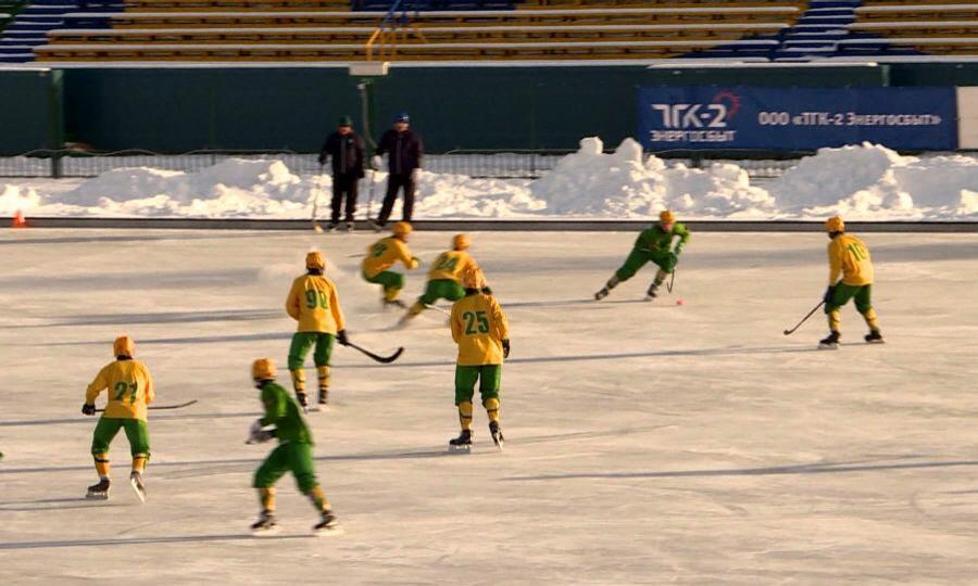 Сегодня в Архангельске на стадионе «Труд» прошла первая тренировка «Водника» на льду в этом сезоне