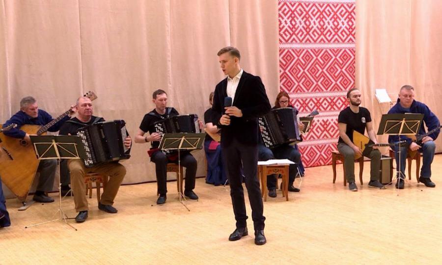 Северный русский народный хор представит новую программу "Песни над Двиной"